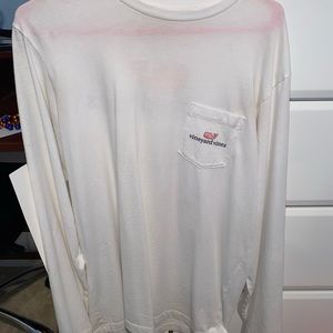 Men’s long sleeve in great condition. Size: Small.